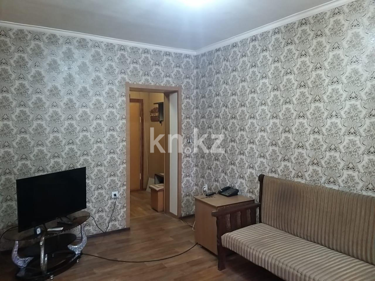 Продажа 2-комнатной квартиры, 43 м² - Продажа квартир в Караганде - страница 2 фото 3 из 19