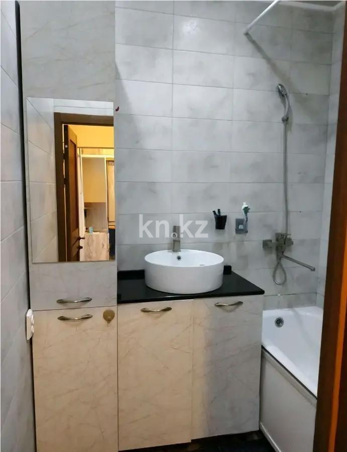 Продажа 3-комнатной квартиры, 82 м², мкр-н Жетысу-2, дом  9 в Алматы - фото 5