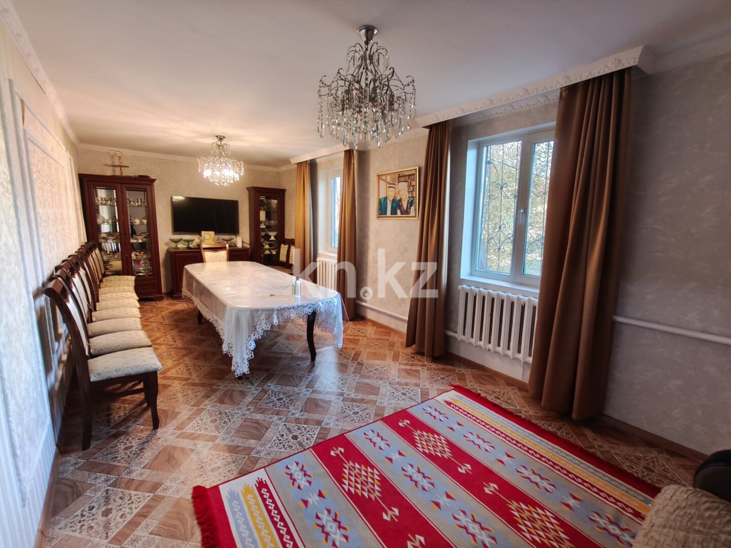 Продажа 5-комнатного дома, 180 м² в Караганде