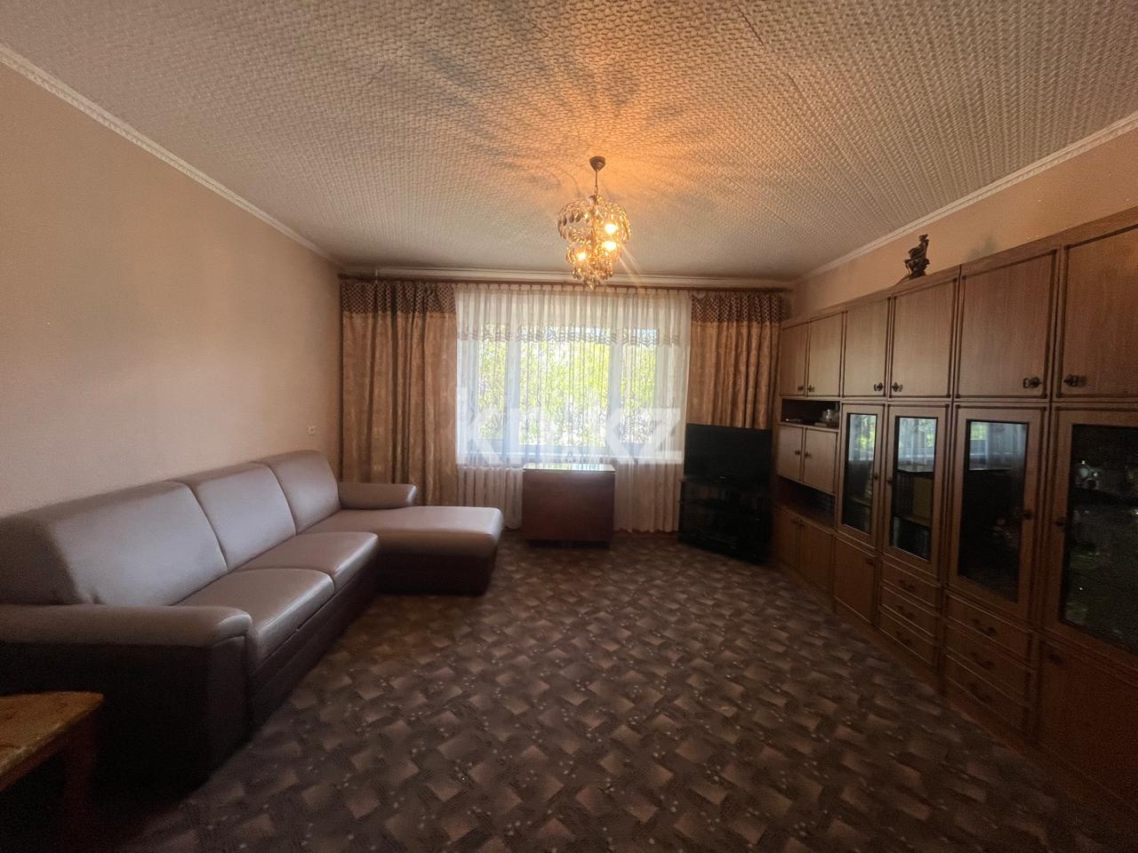 Продажа 3-комнатной квартиры, 71 м², мкр-н Степной-1, дом  1/5 - Продажа  трехкомнатных квартир в Караганде с фото фото 1 из 8