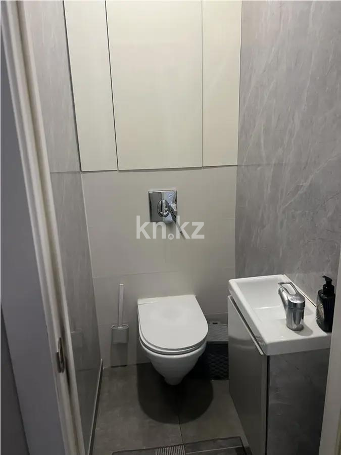 Продажа 2-комнатной квартиры, 65.4 м² в Астане - фото 4