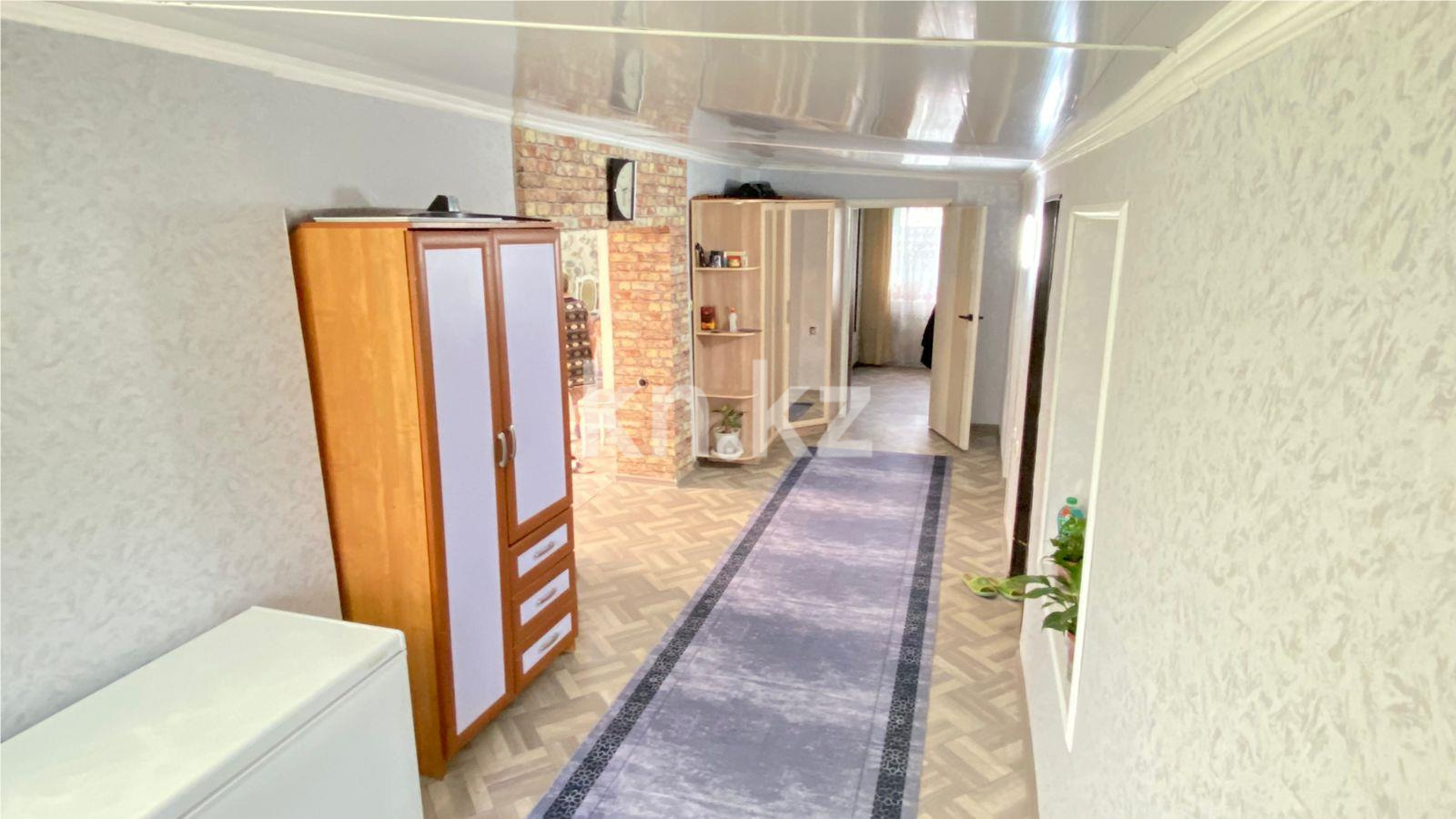 Продажа 4-комнатного дома, 110 м², ул. Карпатская, дом  15 - Продажа домов, коттеджей в Караганде с фото фото 8 из 16