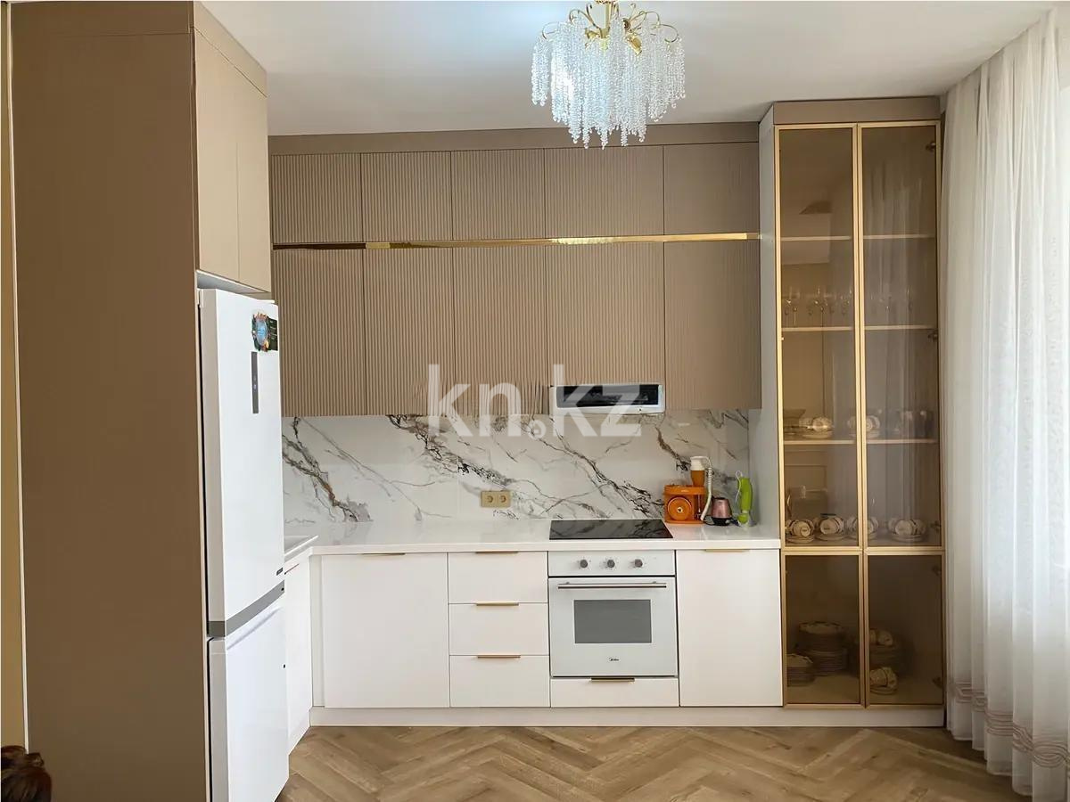 Продажа 3-комнатной квартиры, 95 м², ул. Казыбек би, дом  37 в Астане - фото 4