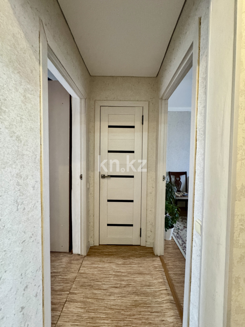 Продажа 4-комнатной квартиры, 77 м², ул. Гапеева, дом  12 - Продажа квартир в Караганде фото 30 из 40