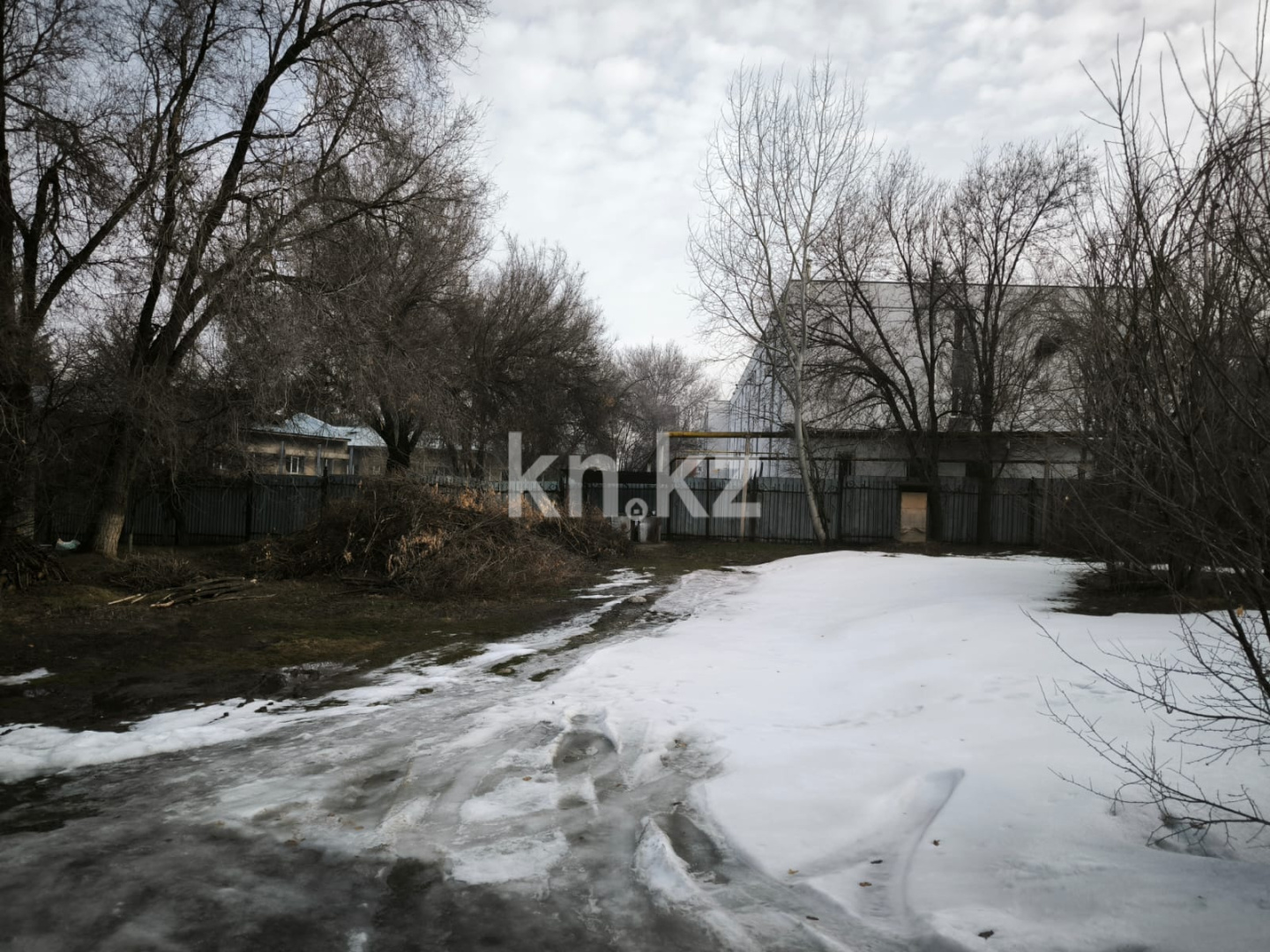 Продажа участка, 61 сот. - Продажа жилой и коммерческой недвижимости в Алматы фото 3 из 9