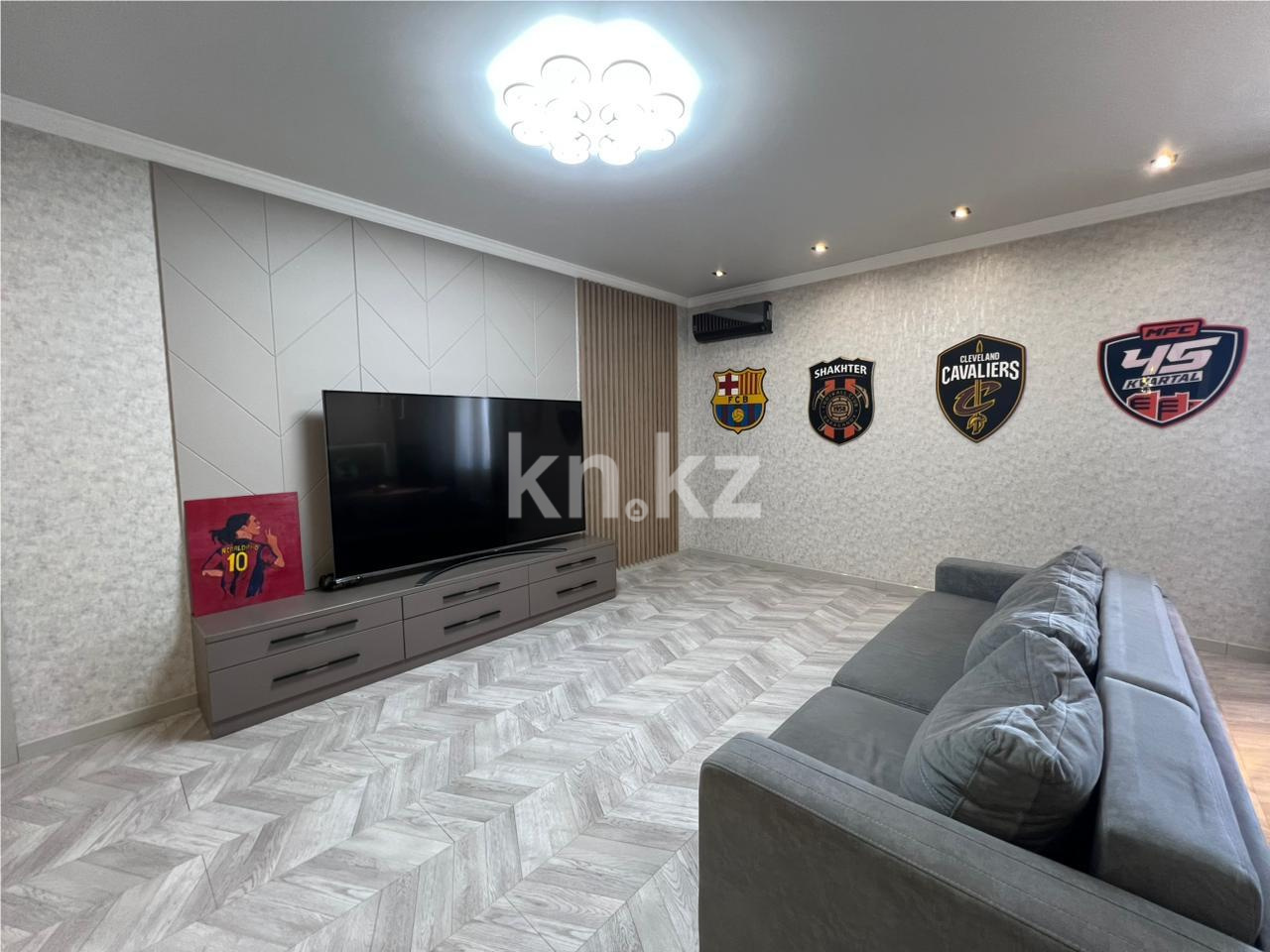 Продажа 3-комнатной квартиры, 131 м² - Продажа квартир в кирпичном доме в Казахстане - страница 5 фото 1 из 22