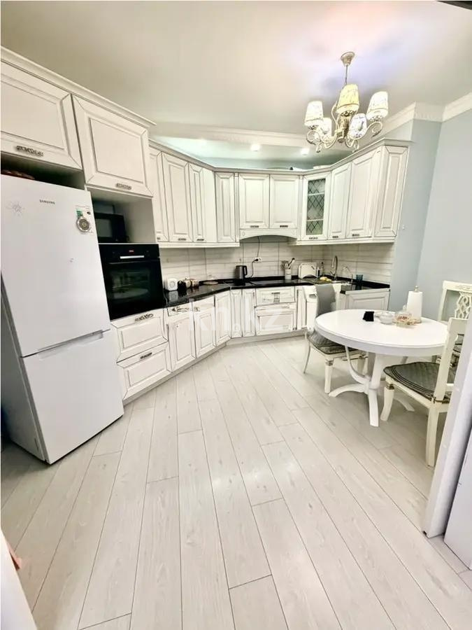 Продажа 3-комнатной квартиры, 81 м² - Продажа квартир в кирпичном доме в Алматы - страница 6 фото 4 из 9