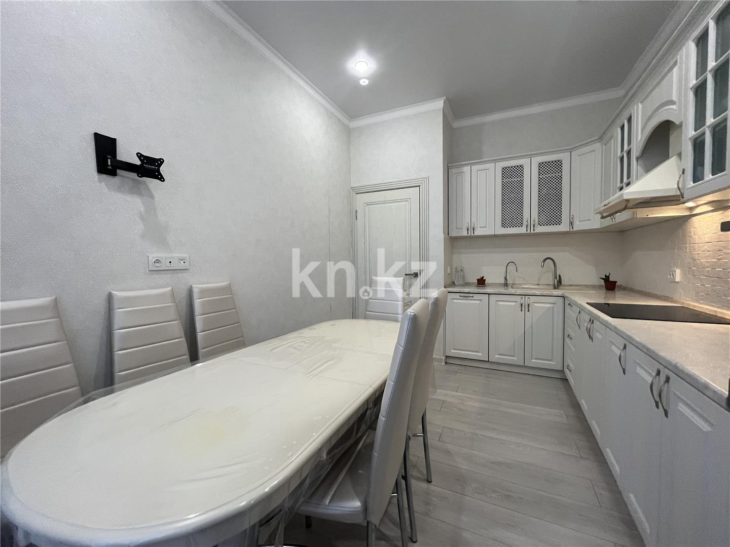 Продажа 3-комнатной квартиры, 92 м², ул. Таттимбета в Караганде - фото 17