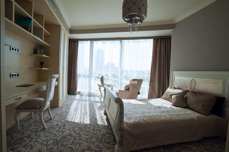 Аренда 4-комнатной квартиры, 180 м² - Аренда квартир помесячно в Астане фото 2 из 13