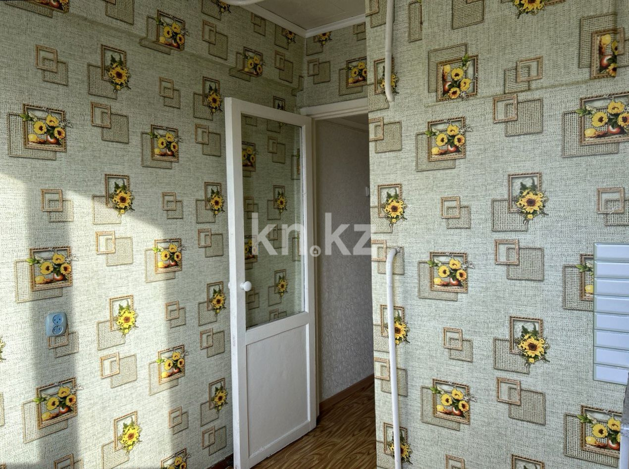 Продажа 3-комнатной квартиры, 59.4 м², ул. Беспалова, дом  49/1 - Продажа жилой и коммерческой недвижимости в Усть-Каменогорске фото 16 из 25