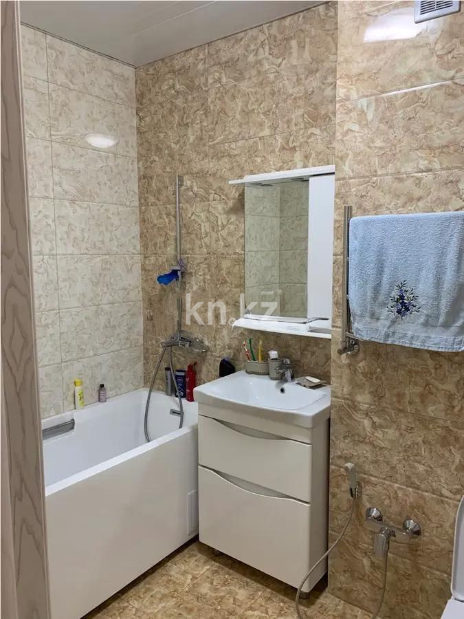 Продажа 2-комнатной квартиры, 73 м², ул. Кумисбекова, дом  12/5 в Астане - фото 4