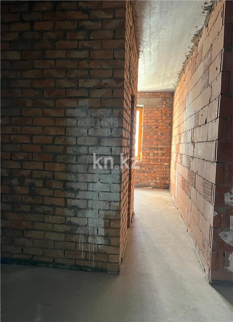 Продажа 2-комнатной квартиры, 60.7 м², ул. Кенесары в Астане - фото 2