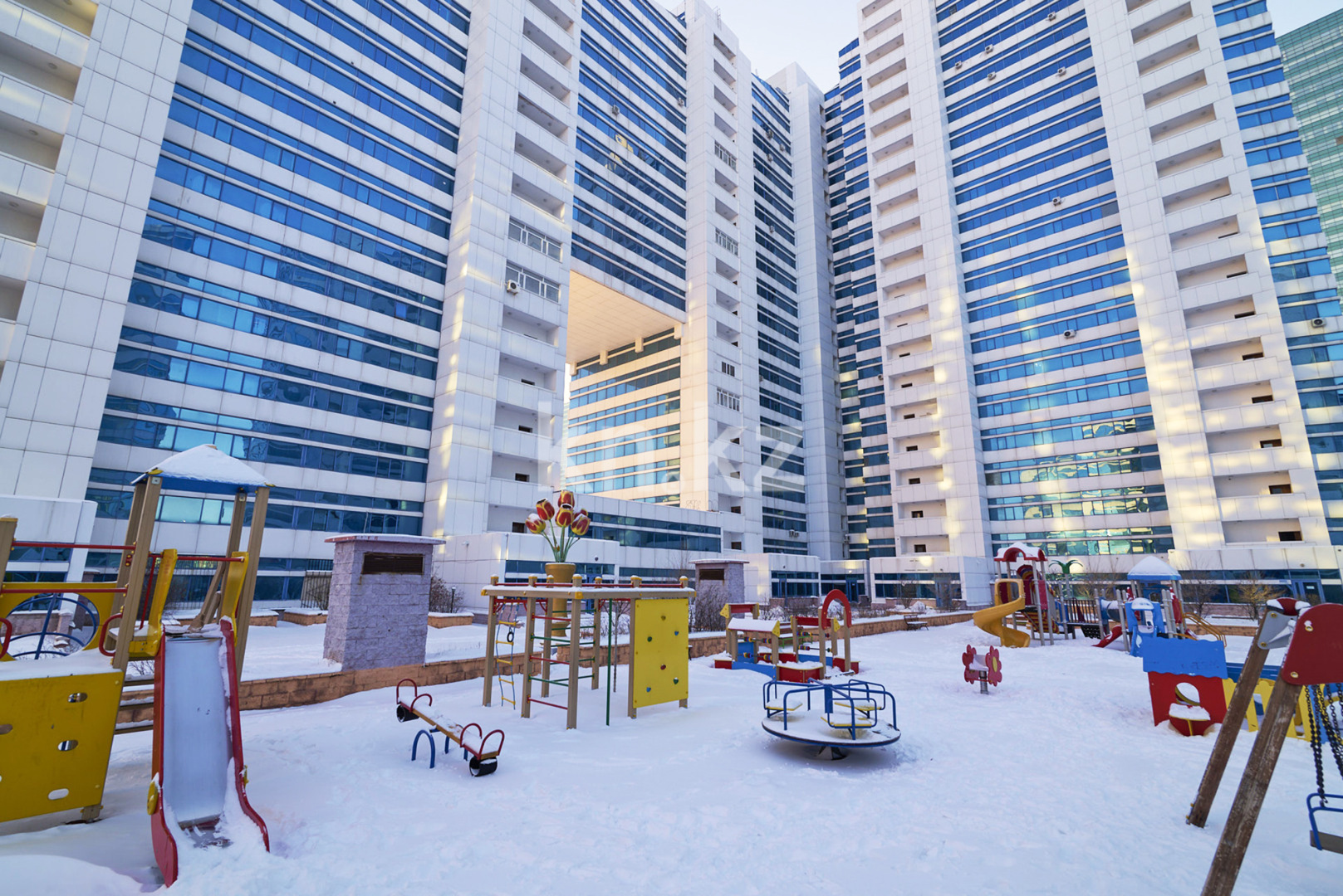 Продажа 3-комнатной квартиры, 144 м², ул. Кунаева, дом  12/2 в Астане - фото 17