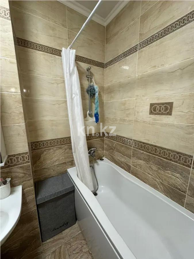 Продажа 2-комнатной квартиры, 65 м², ул. Куанышбаева, дом  9/3 в Астане - фото 5