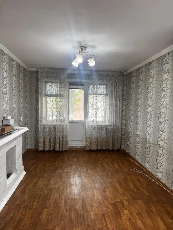 Продажа 2-комнатной квартиры, 44 м² - Продажа двухкомнатных квартир в панельном доме в Караганде - страница 2 фото 1 из 5