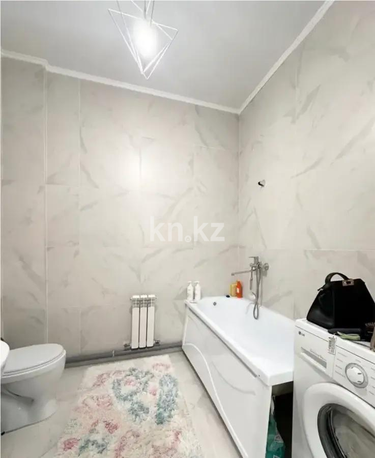 Продажа 3-комнатной квартиры, 60 м², пр. Мангилик Ел, дом  62/1 в Астане - фото 4