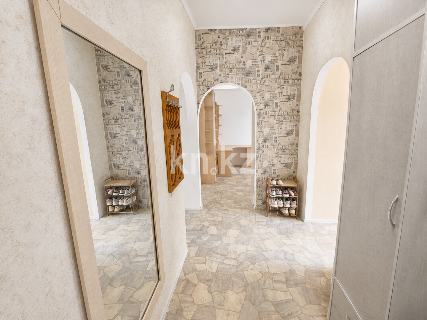 Продажа 2-комнатной квартиры, 56 м² - Продажа квартир в Семее фото 1 из 12