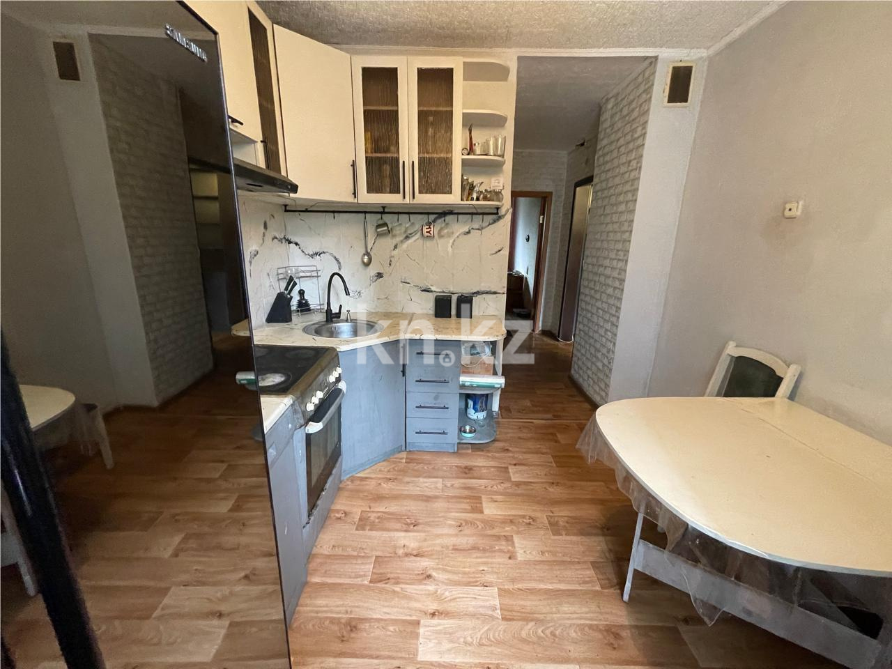 Продажа 3-комнатной квартиры, 63 м², мкр-н Степной-2 в Караганде - фото 12