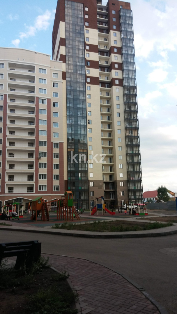 Продажа 1-комнатной квартиры, 37 м², ул. Тулебаева, дом  5а - ул. Обаган в Астане