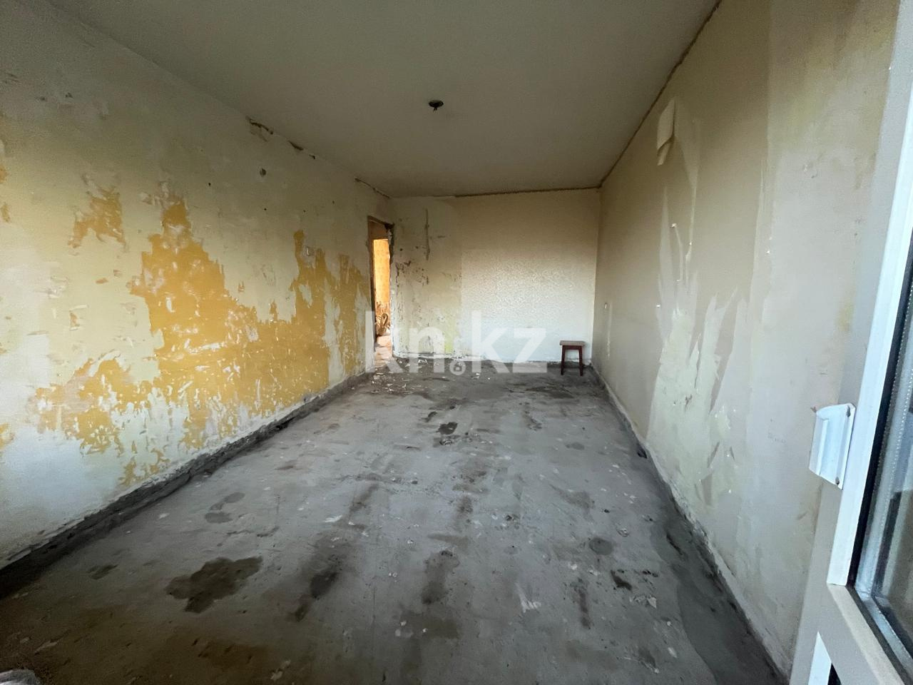 Продажа 3-комнатной квартиры, 63 м², пр. Республики, дом  24 в Караганде - фото 5