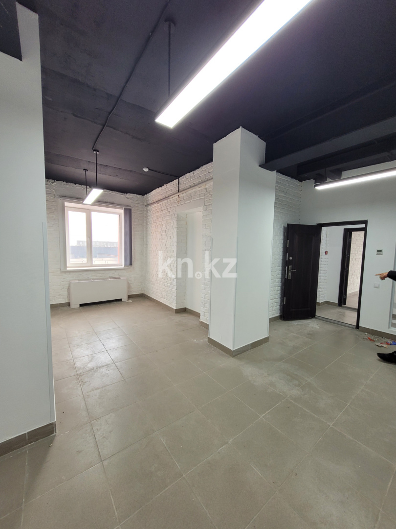 Аренда , ул. Космонавтов - Аренда офисных и торговых помещений в Караганде с фото фото 4 из 4