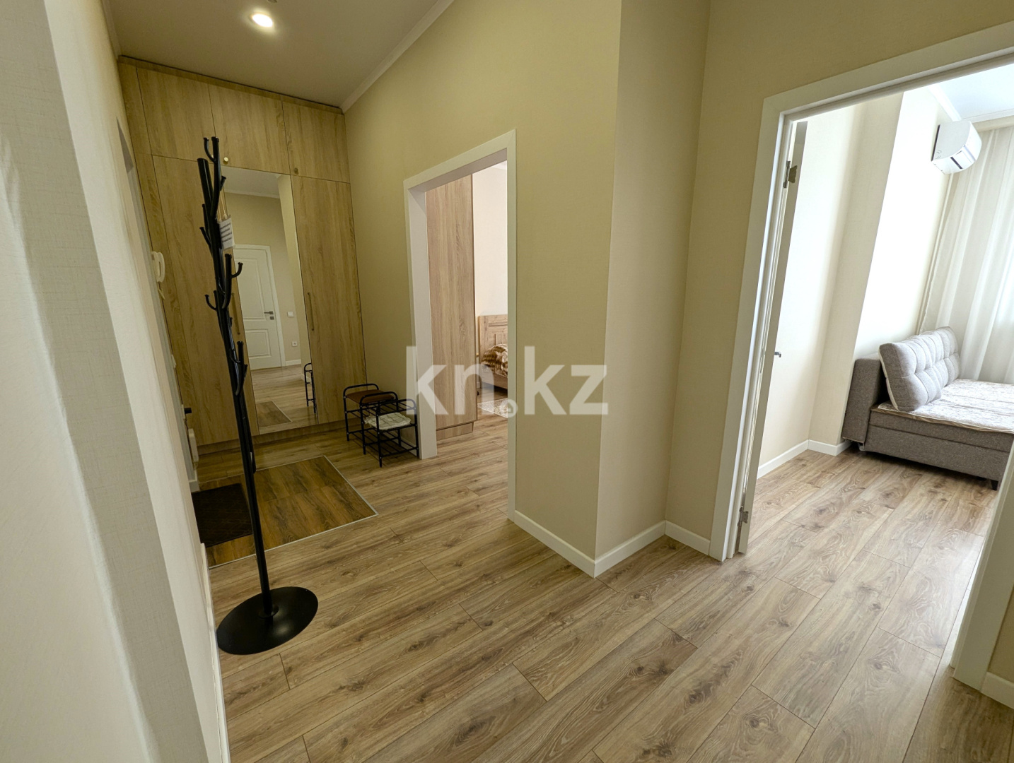 Аренда 1-комнатной квартиры посуточно, 45 м², ул. Торекулова, дом  95 - Сейфуллина - Аренда  однокомнатных квартир посуточно в Алматы фото 4 из 12