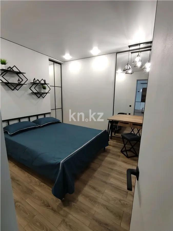 Продажа 2-комнатной квартиры, 55 м², пр. Абылай хана, дом  6/1 - Продажа  двухкомнатных квартир в Астане без посредников с фото фото 1 из 4