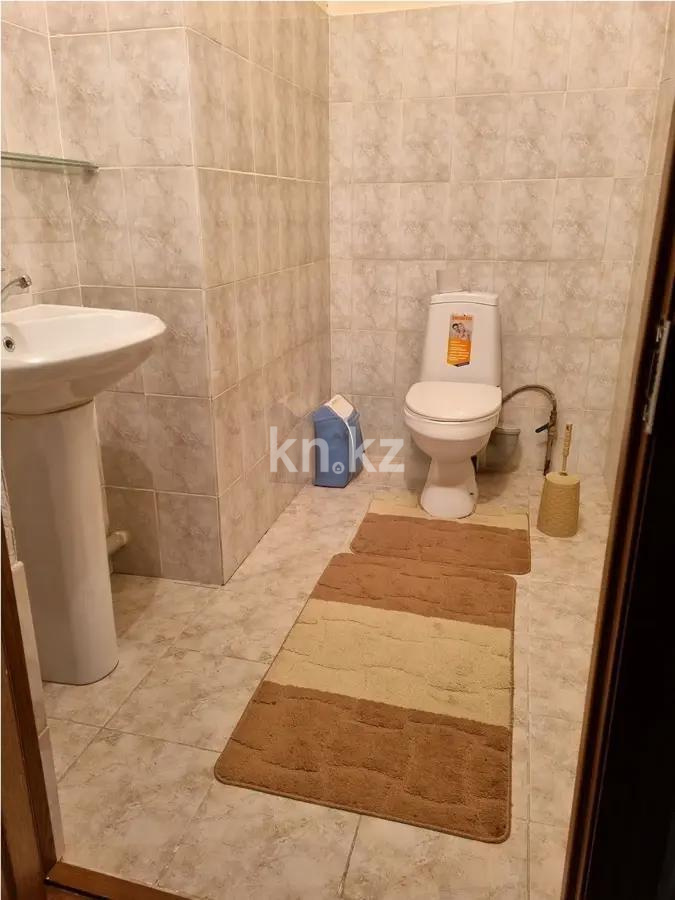 Продажа 3-комнатной квартиры, 103 м², мкр-н Аксай-4, дом  121 в Алматы - фото 5