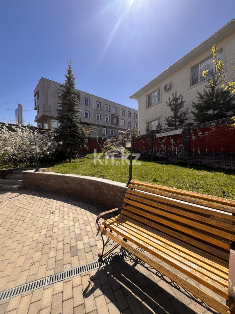 Продажа 7-комнатного дома, 400 м² - Продажа домов, коттеджей в Алматы фото 2 из 15