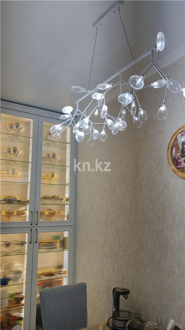 Продажа 4-комнатной квартиры, 123 м², ул. Дюсембекова - Продажа квартир в Караганде фото 27 из 31