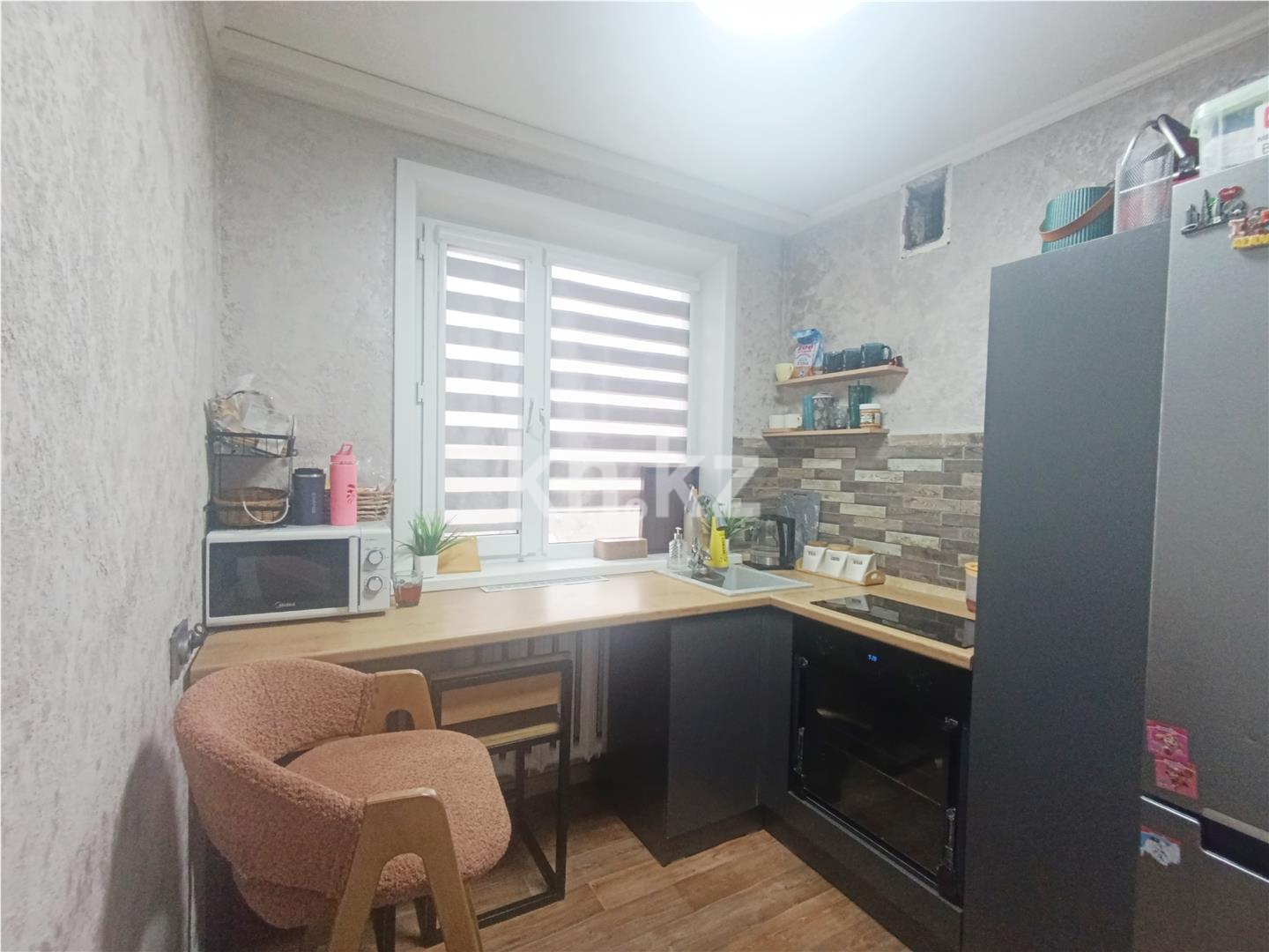 Продажа 2-комнатной квартиры, 45 м², 23 мкр., дом  5 - Продажа квартир в Караганде фото 1 из 11