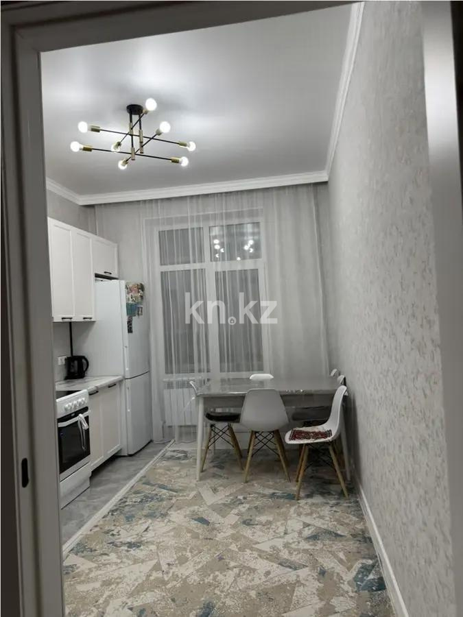 Продажа 1-комнатной квартиры, 41 м², пр. Туран, дом  40/2 в Астане - фото 2