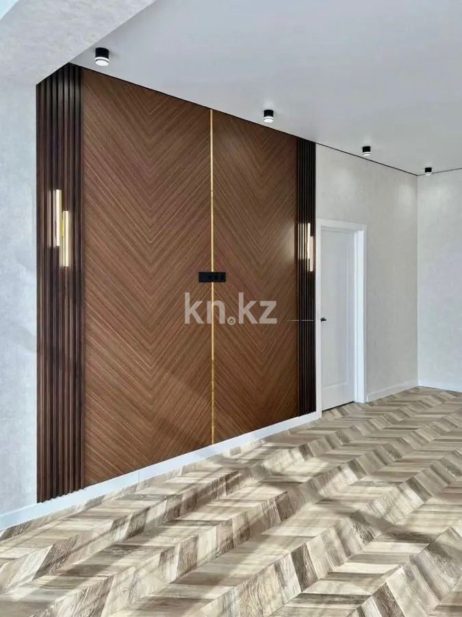 Продажа 2-комнатной квартиры, 71 м² в Уральске - фото 2