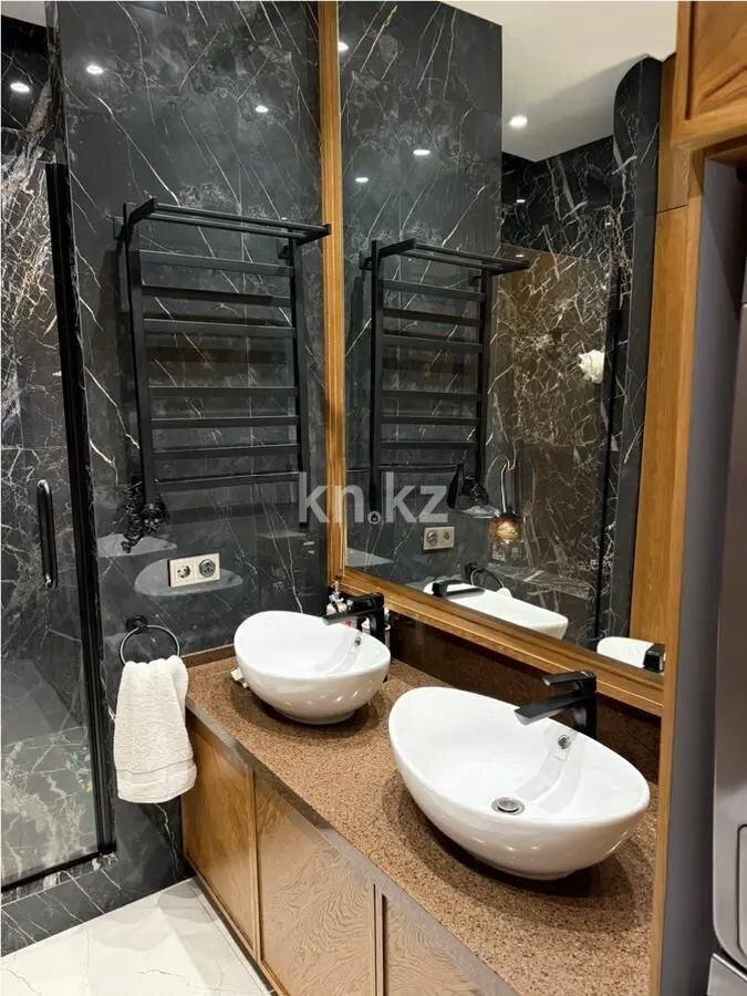 Продажа 4-комнатной квартиры, 134.5 м² в Алматы - фото 6