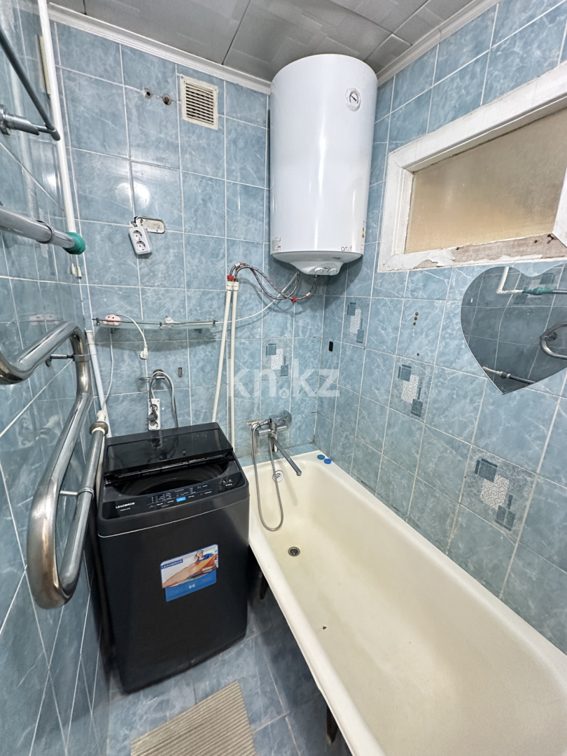 Продажа 2-комнатной квартиры, 45.8 м², ул. Аманжолова, дом  17 - Продажа квартир в Караганде фото 11 из 30