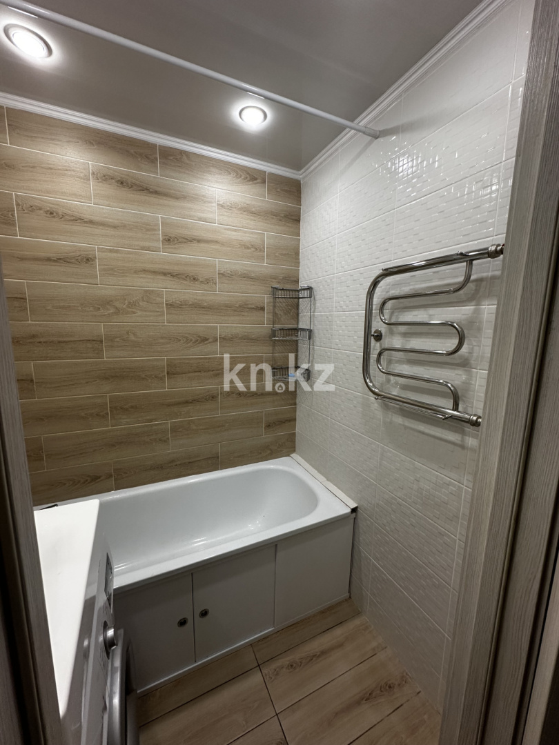 Продажа 3-комнатной квартиры, 58.5 м², Камзина, дом  20 - Продажа  трехкомнатных квартир в Павлодаре фото 10 из 10