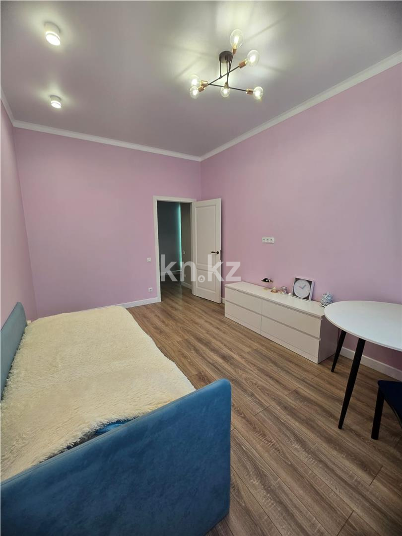 Продажа 3-комнатной квартиры, 75 м², ул. Жанибекова, дом  118 - Продажа квартир в Караганде фото 14 из 18