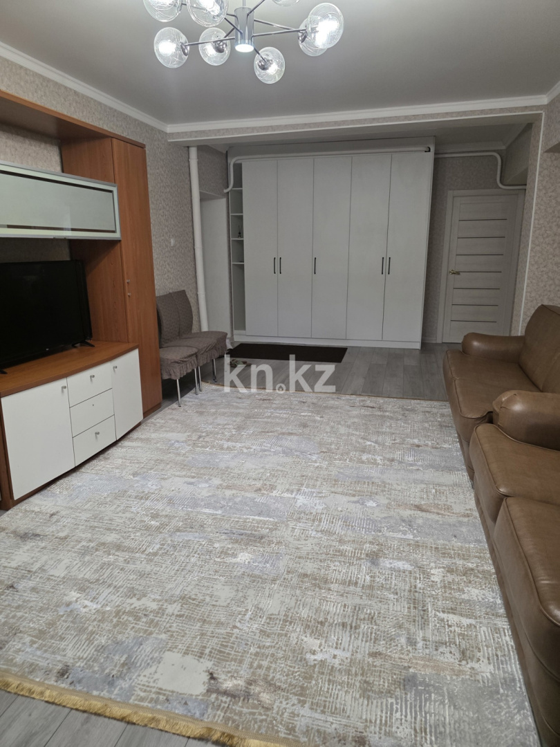 Аренда 3-комнатной квартиры, 55 м² - Аренда квартир помесячно в Алматы фото 3 из 13