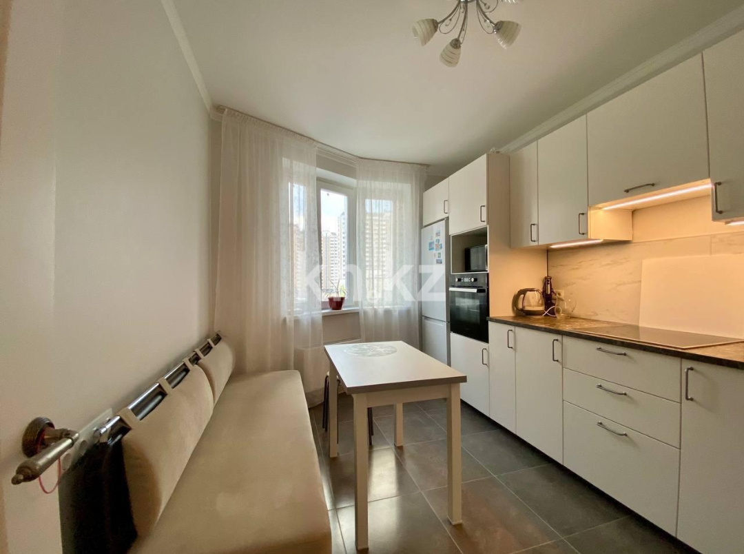 Аренда 1-комнатной квартиры, 30 м², ул. Толе би, дом  28 - Достык - Аренда квартир помесячно в Алматы с фото фото 3 из 3