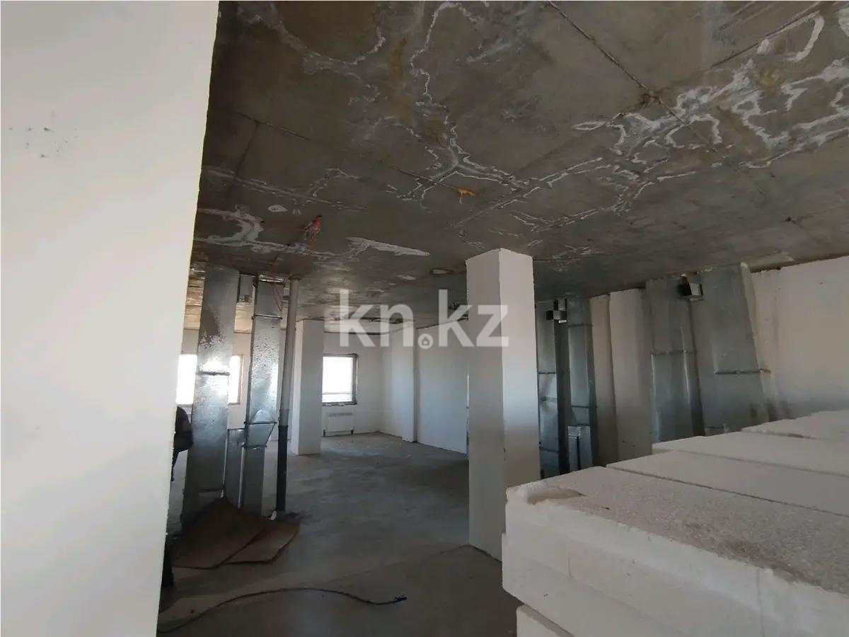 Продажа 3-комнатной квартиры, 102 м² в Караганде - фото 2