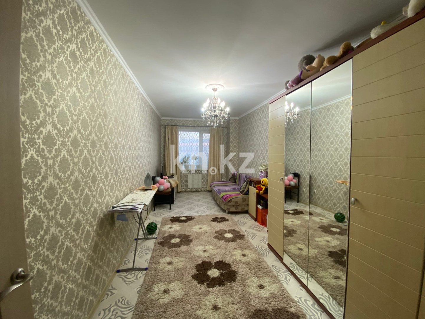 Продажа 3-комнатной квартиры, 86 м², пр. Республики, дом  1/3 - Продажа квартир в Караганде фото 3 из 9