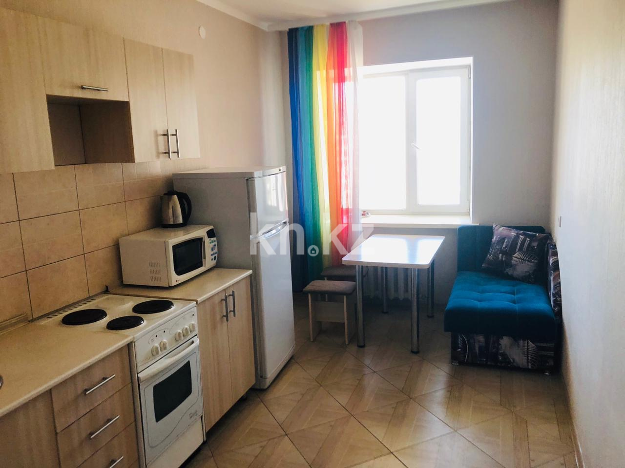 Аренда 1-комнатной квартиры, 38 м², ул. Туркестан, дом  30 - ул. Бухар жырау - Аренда квартиры помесячно в Астане фото 2 из 9