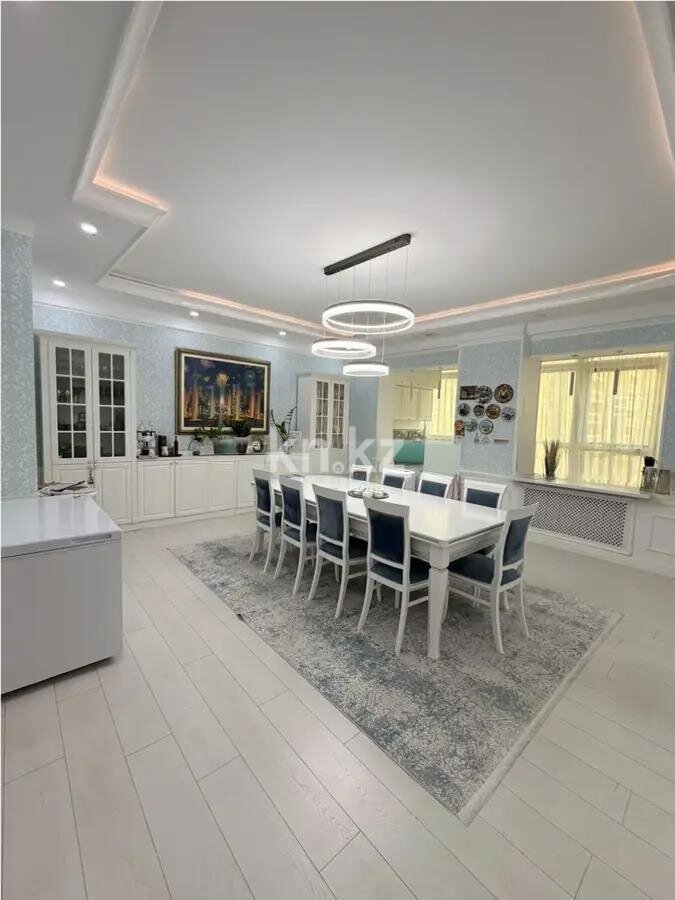 Продажа 4-комнатной квартиры, 200 м² в Астане - фото 5