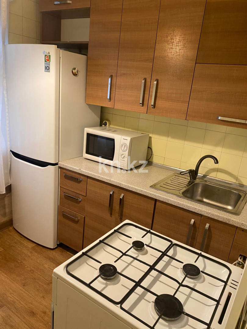 Продажа 3-комнатной квартиры, 63.4 м², ул. Манаса - Продажа  трехкомнатных квартир в Алматы фото 1 из 7