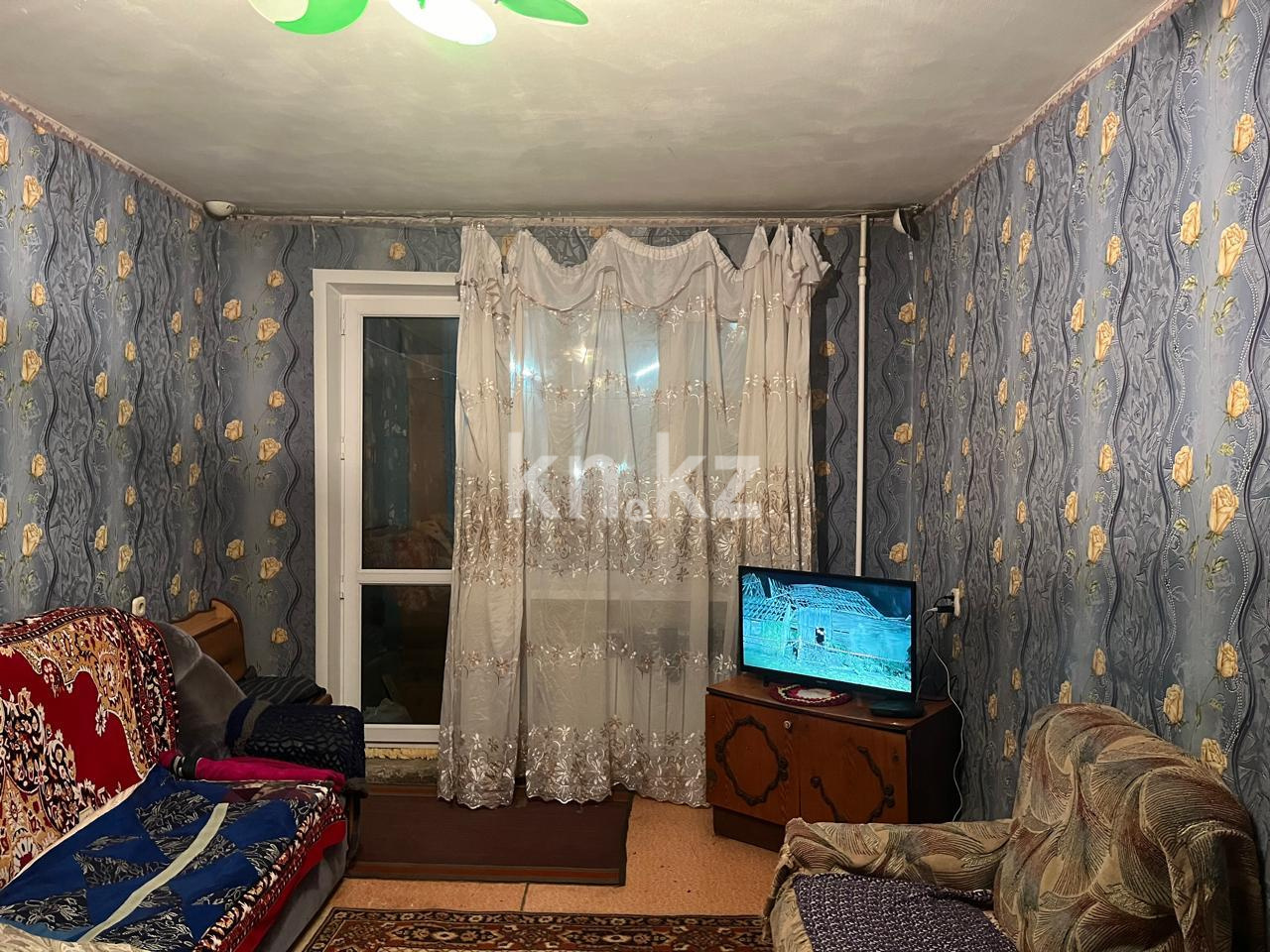 Продажа 3-комнатной квартиры, 62 м², мкр-н 16 в Караганде - фото 2