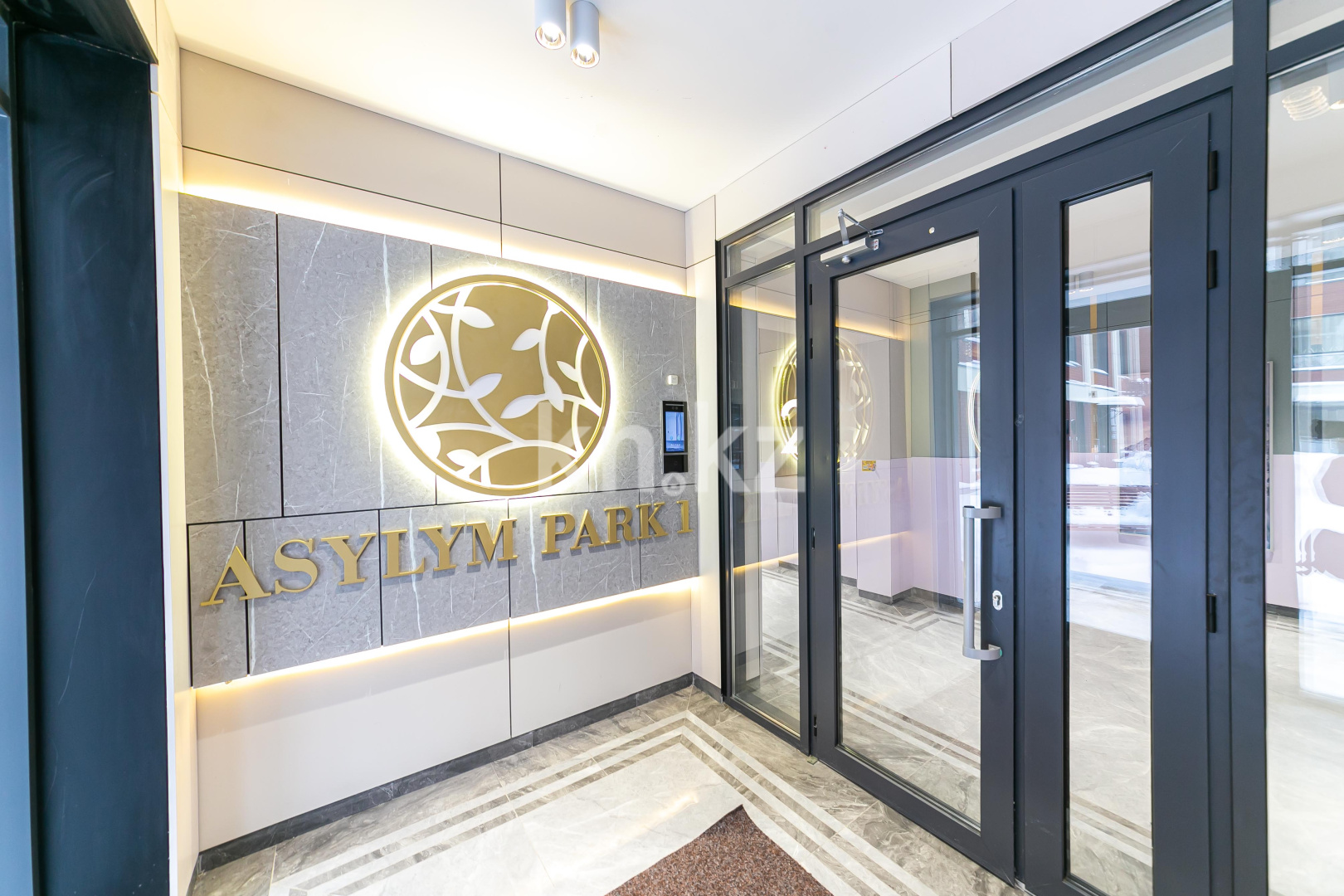 Продажа 1-комнатной квартиры, 42 м², ул. Бокейхана, дом  16/3 в Астане - фото 19