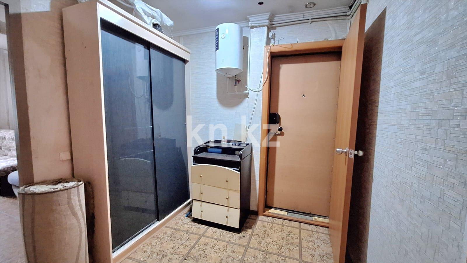 Продажа 3-комнатной квартиры, 63 м², мкр-н 16 в Караганде - фото 8