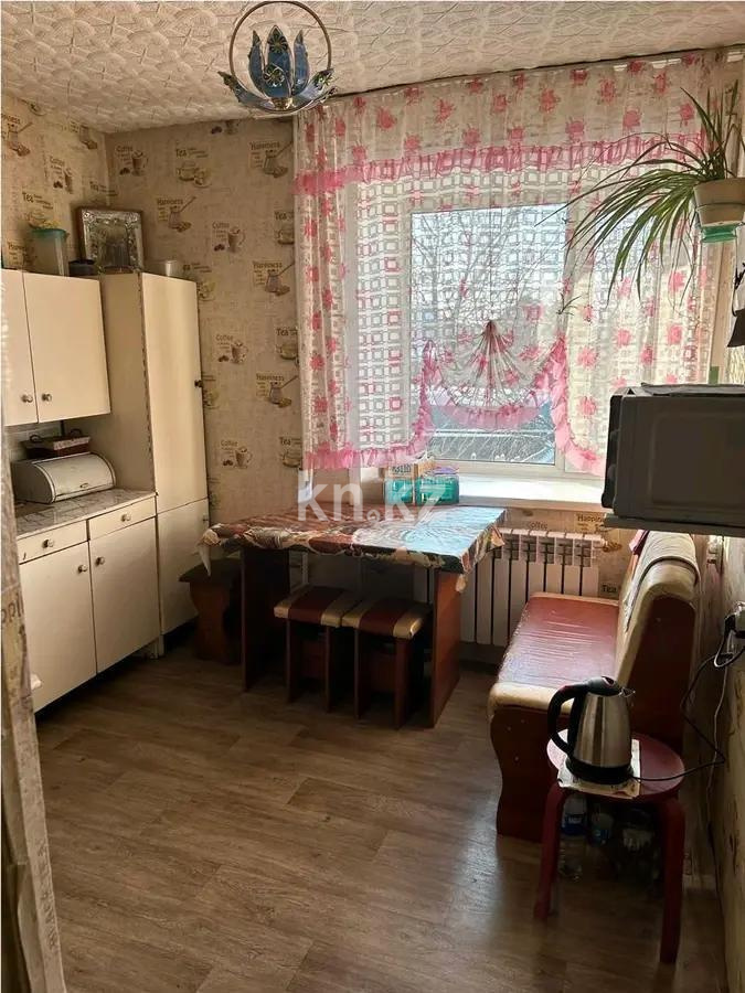 Продажа 5-комнатной квартиры, 96 м² - Продажа квартир в Караганде фото 3 из 5