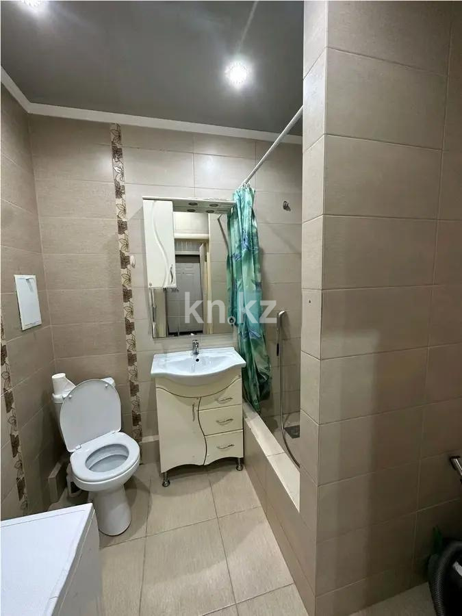 Продажа 1-комнатной квартиры, 37 м², ул. Туркестан, дом  4 в Астане - фото 3