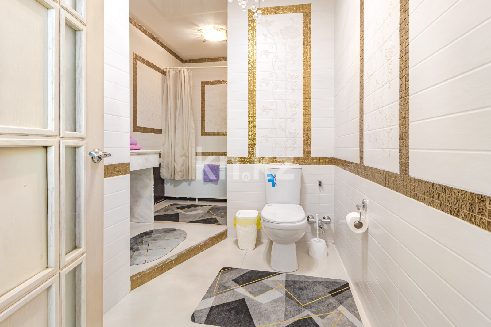 Аренда 4-комнатной квартиры посуточно, 156 м², ул. Достык, дом  5 - Аренда квартир посуточно в Астане без посредников фото 19 из 24